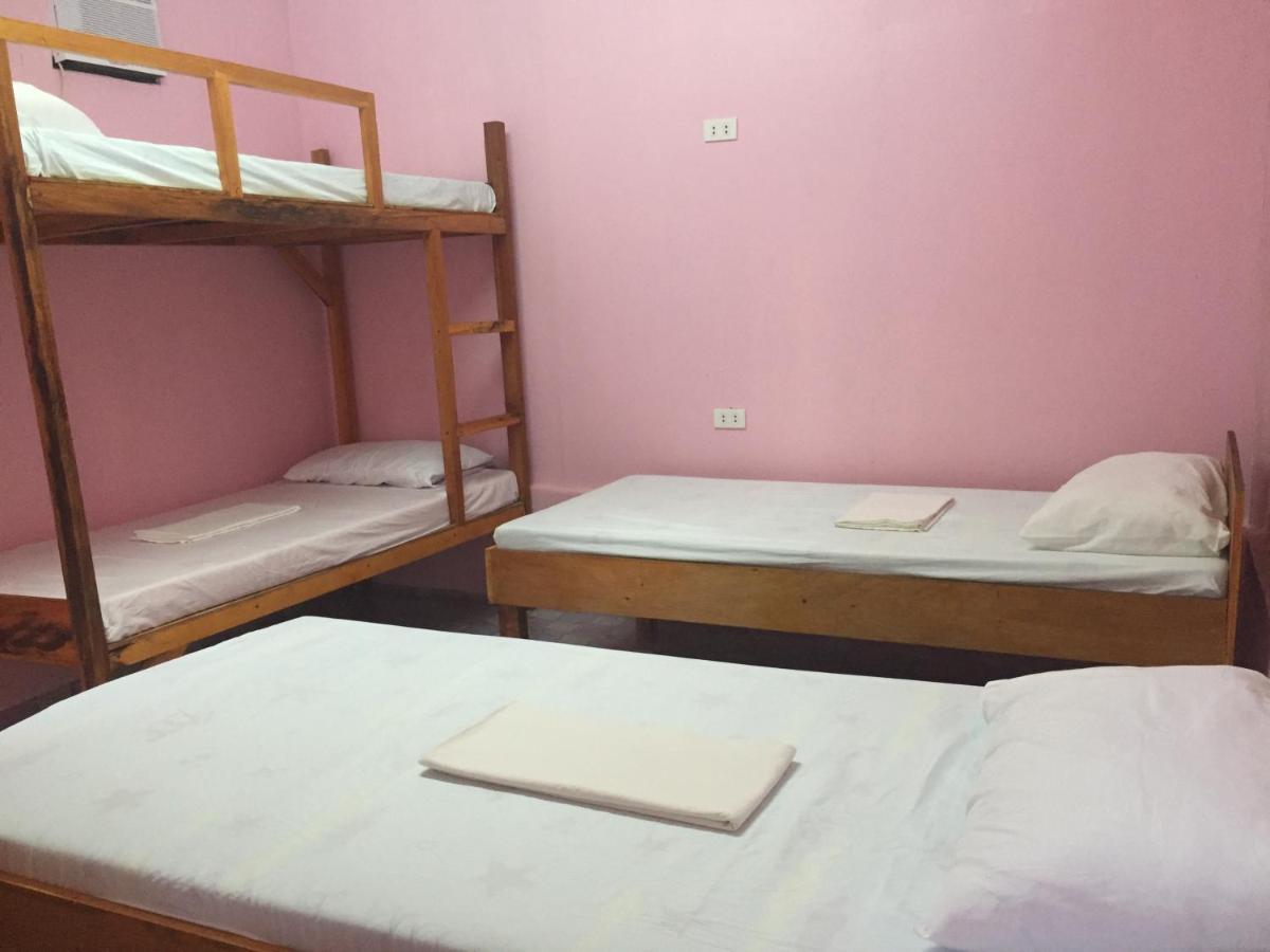 Bohemian Bohol Hostel Панглао Экстерьер фото